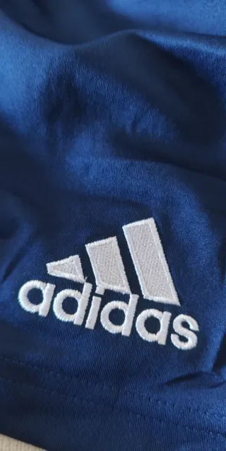 Pantalón corto deportivo Adidas azul