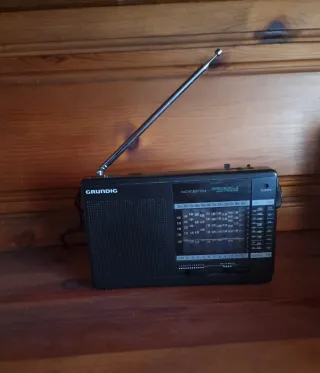 Radio Grundig Yacht Boy 204