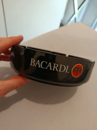 Cenicero Bacardi Cuba 1862