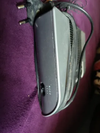 Rádio Grundig Fixa e Pilhas