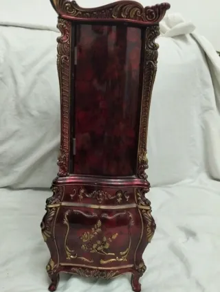 Antiguo joyero musical con reloj y bailarina