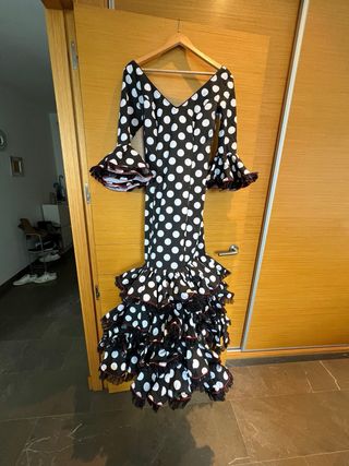 Vestido Flamenca Negro Lunares Blancos
