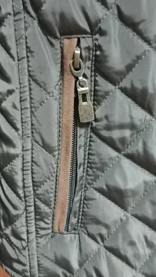 Chaqueta acolchada MIAO verde oliva