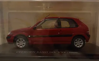 Citroen Saxo 16V VTS 2000 Scala 1:24