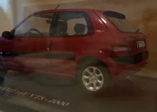 Citroen Saxo 16V VTS 2000 Scala 1:24