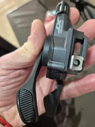 Cambio y maneta Shimano XT 12v