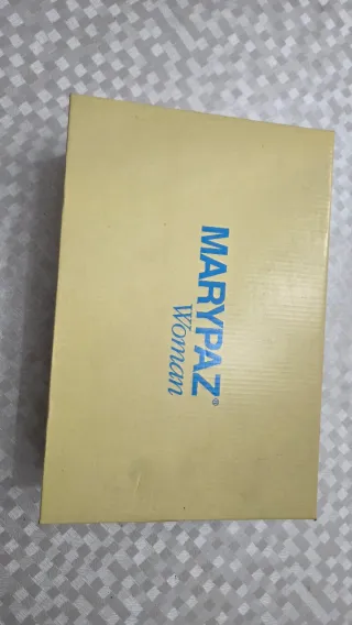 Zapatos de fiesta Marypaz negros