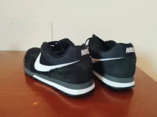Zapatillas Nike MD Runner 2 Negras