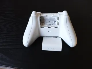 Mando Xbox Series X Blanco