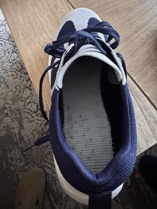 Zapatillas deportivas talla 42