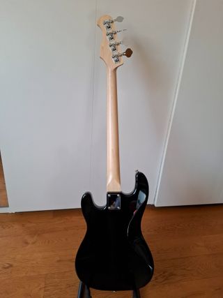 Basso Harley Benton PB-20 + pickup Fender