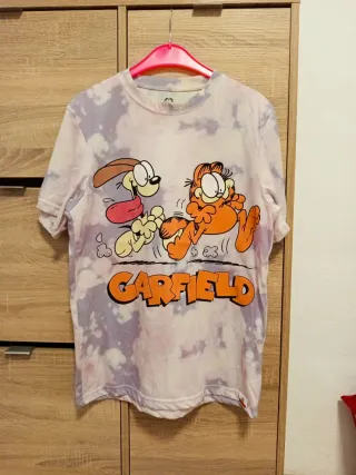 Camiseta Garfield talla M Pull&Bear. OFERTAAAAAA