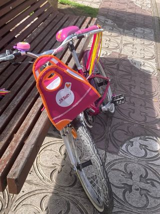 Bicicleta infantil fucsia