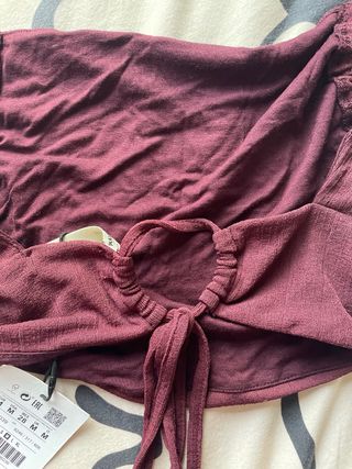 Top corto Pull & Bear burdeos