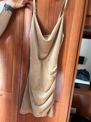 Vestido terciopelo drapeado talla M