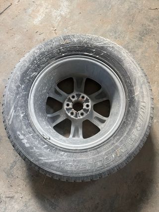 Llanta con neumatico para Nissan Navara Elevalunas