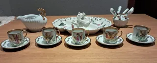 Juego de café con salsera y bandeja