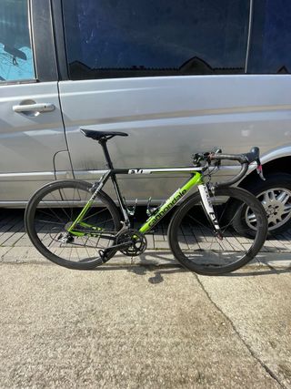 Bici carretera carbono Cannondale <7kg