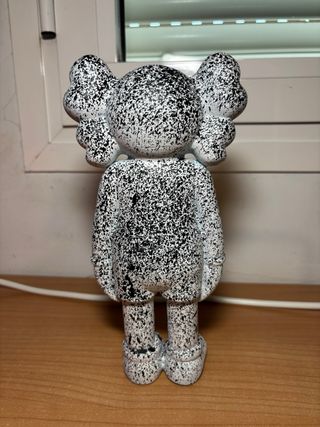 KAWS