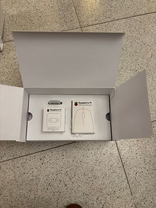 Raspberry Pi 400 Kit Ordenador Personal