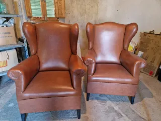 2 Sillones Orejeros Piel Marrón