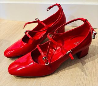 Mary Jane tacón rojas