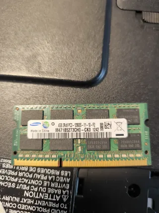 Samsung 4GB DDR3 PC3-12800S RAM  2 tarjetas 16 eur