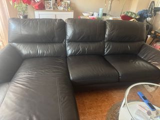 Sofá chaise longue de piel negro