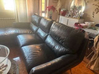 Sofá chaise longue de piel negro