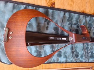 Violino Elettrico YAMAHA YEV-104