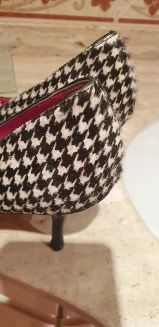 Zapatos de tacón Ursula Mascaro; piel 100%