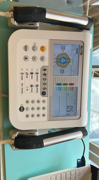 Báscula Bioimpedancia Profesional Tanita MC-780MA