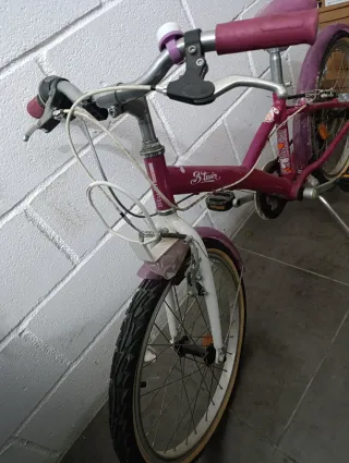 Bicicleta B'Twin Morada Infantil