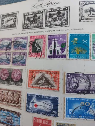 Álbum de sellos antiguos colonias Africa Asia