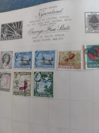 Álbum de sellos antiguos colonias Africa Asia