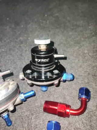 2x Reguladores Pressão Gasolina SYTEC