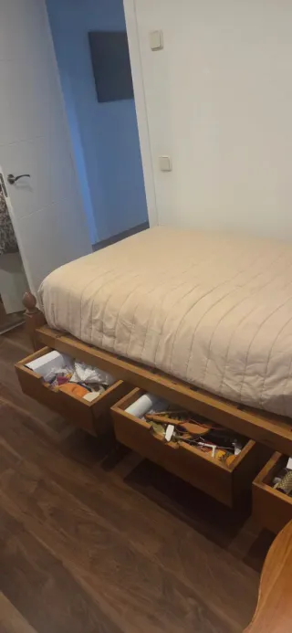 Dormitorio madera maciza pino artesanal