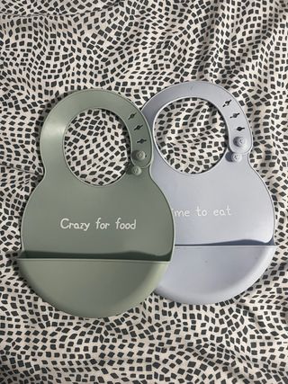 Baberos de silicona para bebé