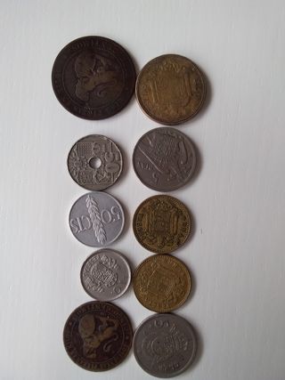 Lotes de Billetes y monedas Extranjeros Varios.