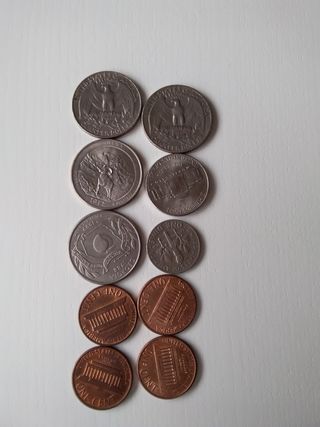 Lotes de Billetes y monedas Extranjeros Varios.