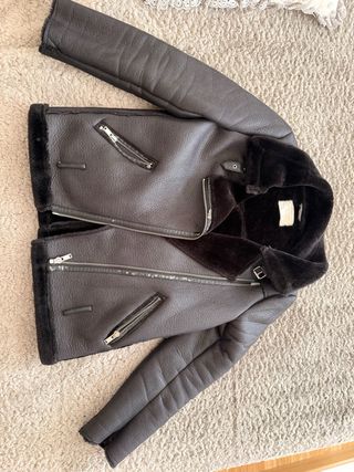 Chaqueta de cuero con pelo
