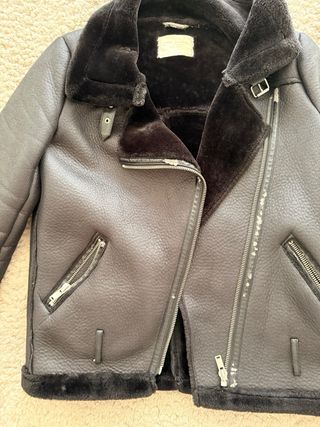 Chaqueta de cuero con pelo