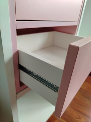 Estantería modular con cajones y puertas