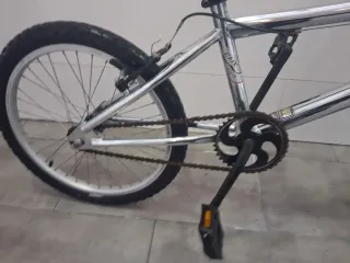 Bicicleta BMX Monty 149 Plata