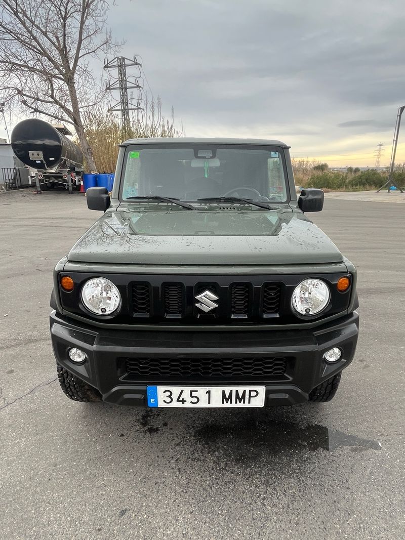 Suzuki Jimny 2024 - foto 1