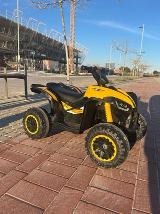 Quad infantil amarillo y negro