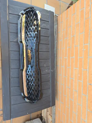 Rejilla Parachoques Delantero Kia Niro