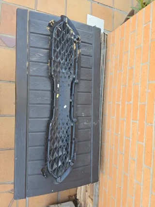 Rejilla Parachoques Delantero Kia Niro