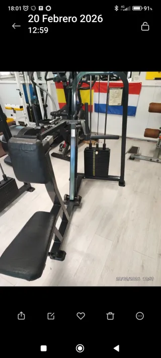 Máquina dorsal sentado Adan Sport. Está en Ibiza
