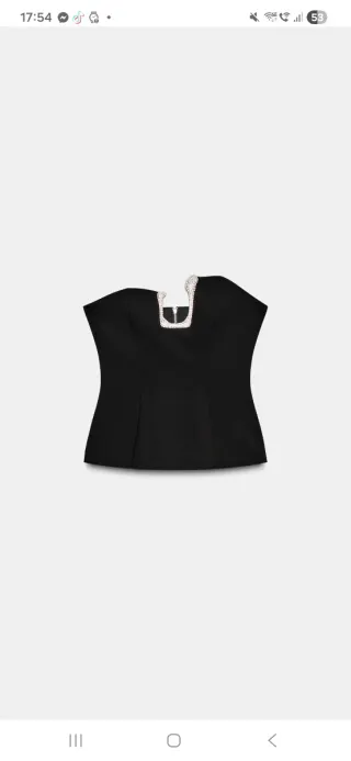 Top palabra de honor Zara negro. Talla L o XL